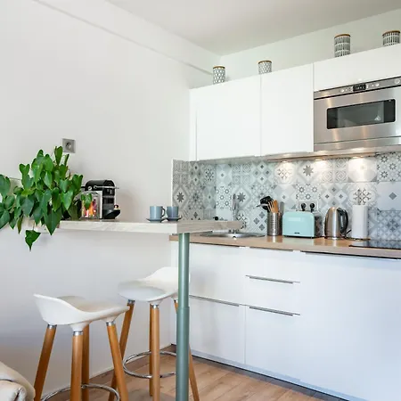 Апартаменты By The Croisette